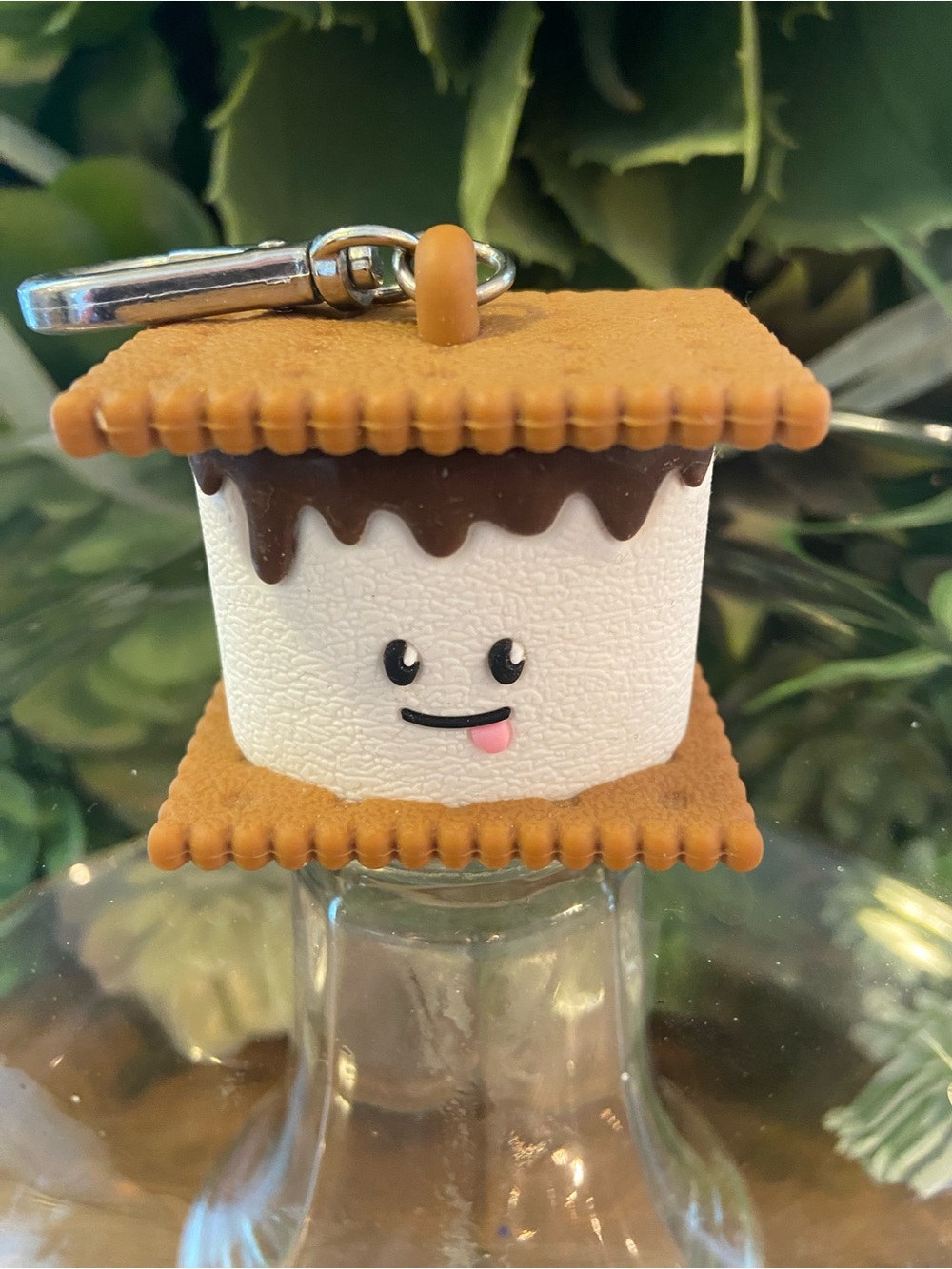 Bath & Body Works- Cute S'mores Keychain Charm and PocketBac -